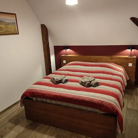 Сasa de vacaciones Chez Netty Avec Sauna A